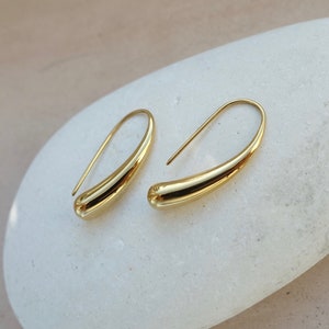 18K Gold Waterdrop Earrings Waterdrop Hook Earrings Minimalist Gold Earrings Gold Drop Earrings image 1