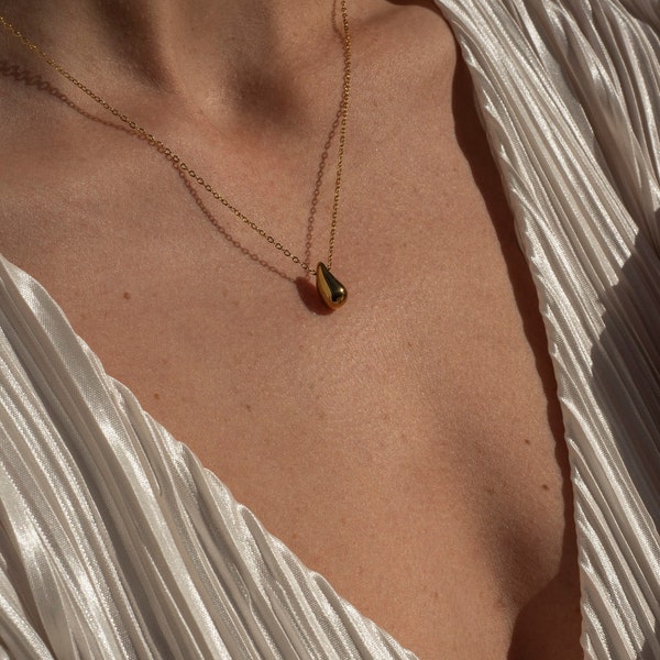 Waterdrop Gold Necklace, Gold Teardrop Adjustable Necklace, Dainty Gold Necklace