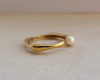 Dainty Gold Pearl Ring, Gold Pearl Ring, Square Gold Ring