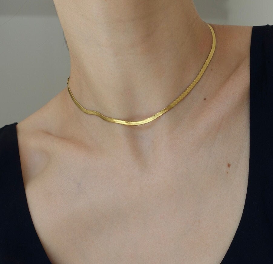 Adjustable Gold Choker Necklace 18K 