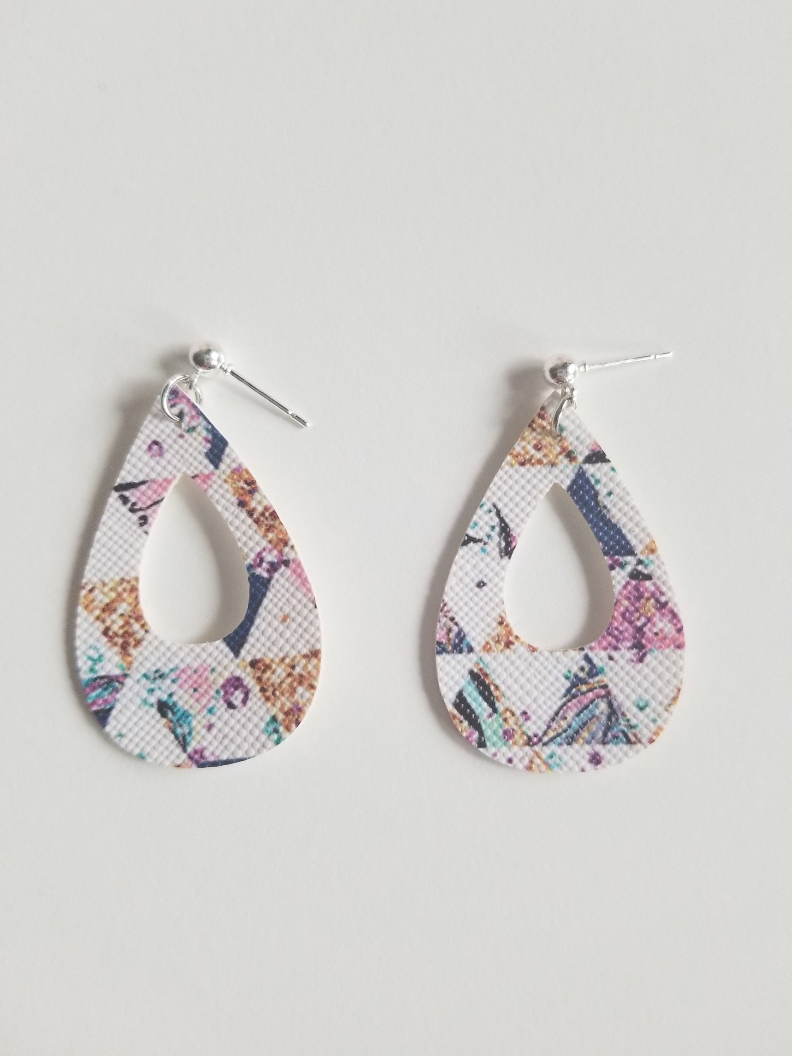 White Purple Gold Teardrop Earrings Nickel Free Posts | Etsy