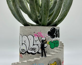 Planter / Graffiti / Handmade Gift /  Unique Gift / Personalized / Gifts for Her / Gift / Art / Graffiti Planter / Mini / Miniatures