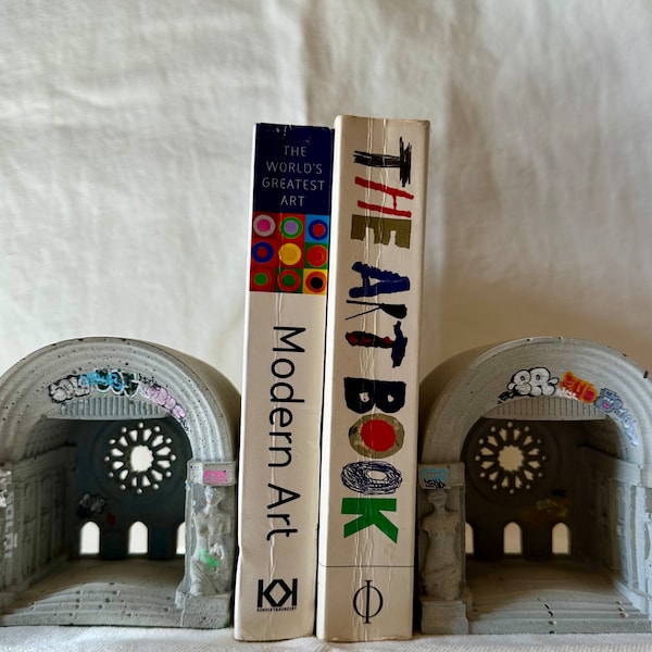 Bookends / Concrete Bookends / Unique Decor / Bookend / Custom / Art Decor / Graffiti Art / Street Art / Books / Book Accessories / Graff