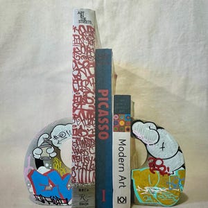 Bookends / Book Accessories / Graffiti / Handmade Gift /  Unique Gift / Personalized / Personalized Gift / Gifts for Her / Books / Art /