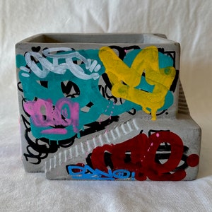 Custom Art / Concrete Planter / Unique Planter / Large Planter / Custom / Art Planter / Graffiti Art / Street Art / Hip Hop / Custom Gift