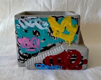 Custom Art / Concrete Planter / Unique Planter / Large Planter / Art Planter / Graffiti Art / Personalized Gift / Gift / Art / Personalized