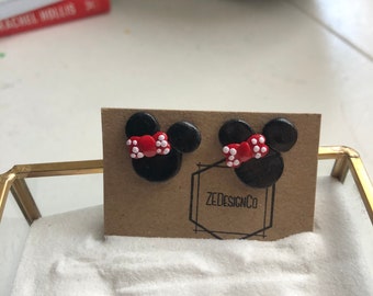 Minnie studs