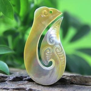 Maori Hawaiian Fish Hook Pendant Hand Carved Mother of Pearl Drilled Cabochon