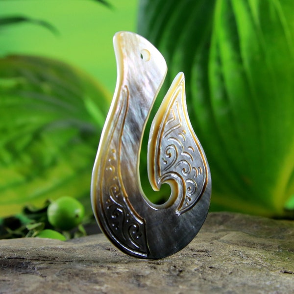 Maori Hawaiian Fish Hook Pendant Hand Carved Mother of Pearl Drilled Cabochon