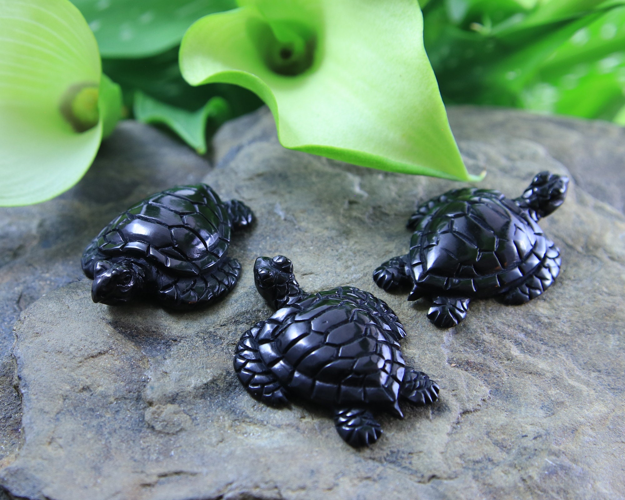 Sea Turtle Sculpture Bull Horn Carving Cabochon Animal Totem - Etsy Sea Turtle Sculpture Bull Horn Carving Cabochon Animal Totem - Etsy