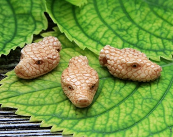 Hand Carved Bone Snake Head Beads Stringing Necklace Supply