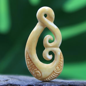 Carved Bone Pendant Infinity Hawaiian Maori Twist Antique Look