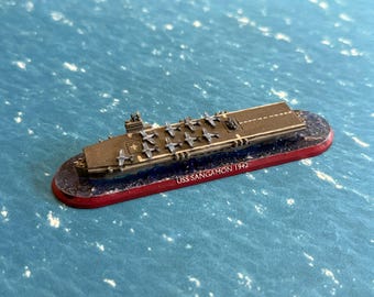 Sangamon-class Escort Carrier - 1:1800 Scale - World War 2 Miniature