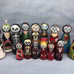 Poupées Dia De Los Muertos, Poupées Le Jour des Morts, Têtes de mort en sucre, Têtes de mort en bonbons