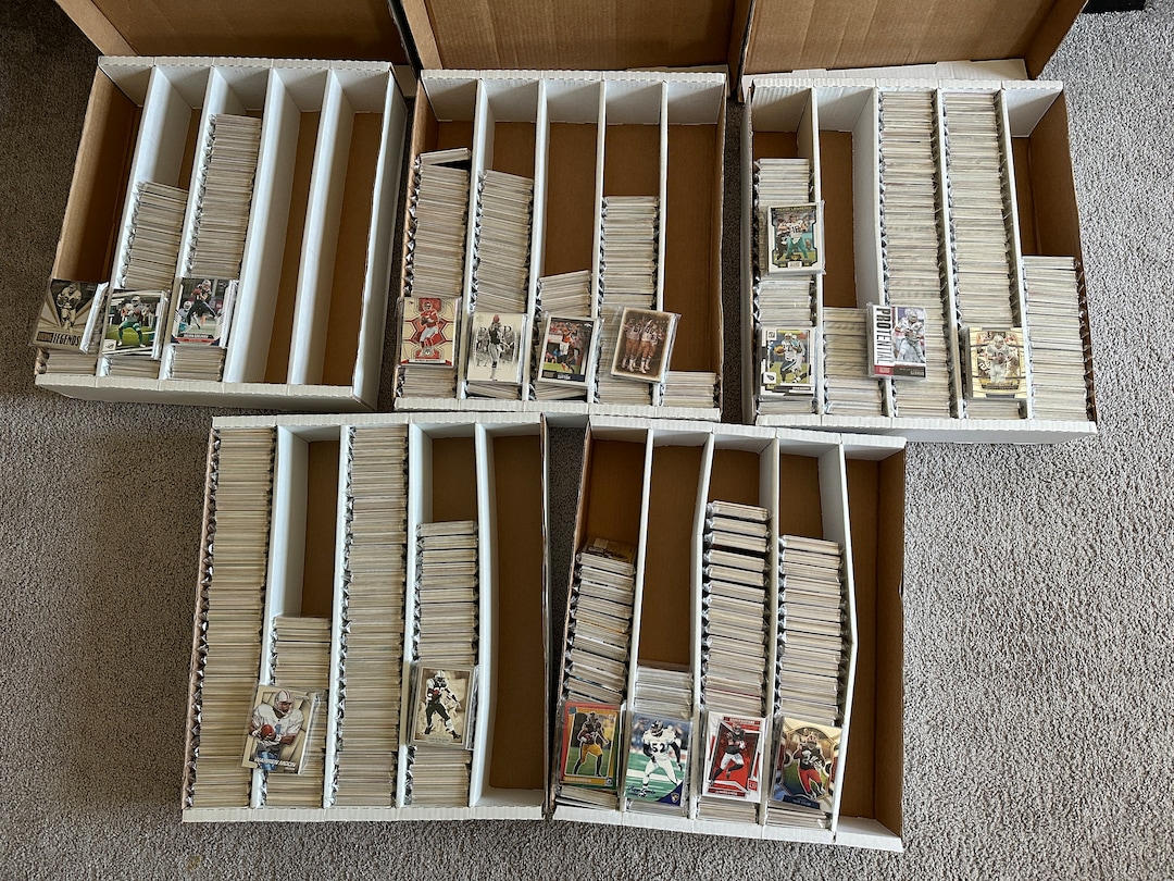 600 Random Football Cards From the 1980s-today - No Doubles Mix of ...