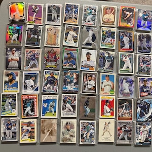 Seattle Mariners Baseball Cards - Grab Bag of 30 Cards from 1980s-Today