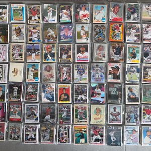 Minnesota Twins Baseball Cards - Grab Bag of 30 Cards from the 1980s-Today 画像 1