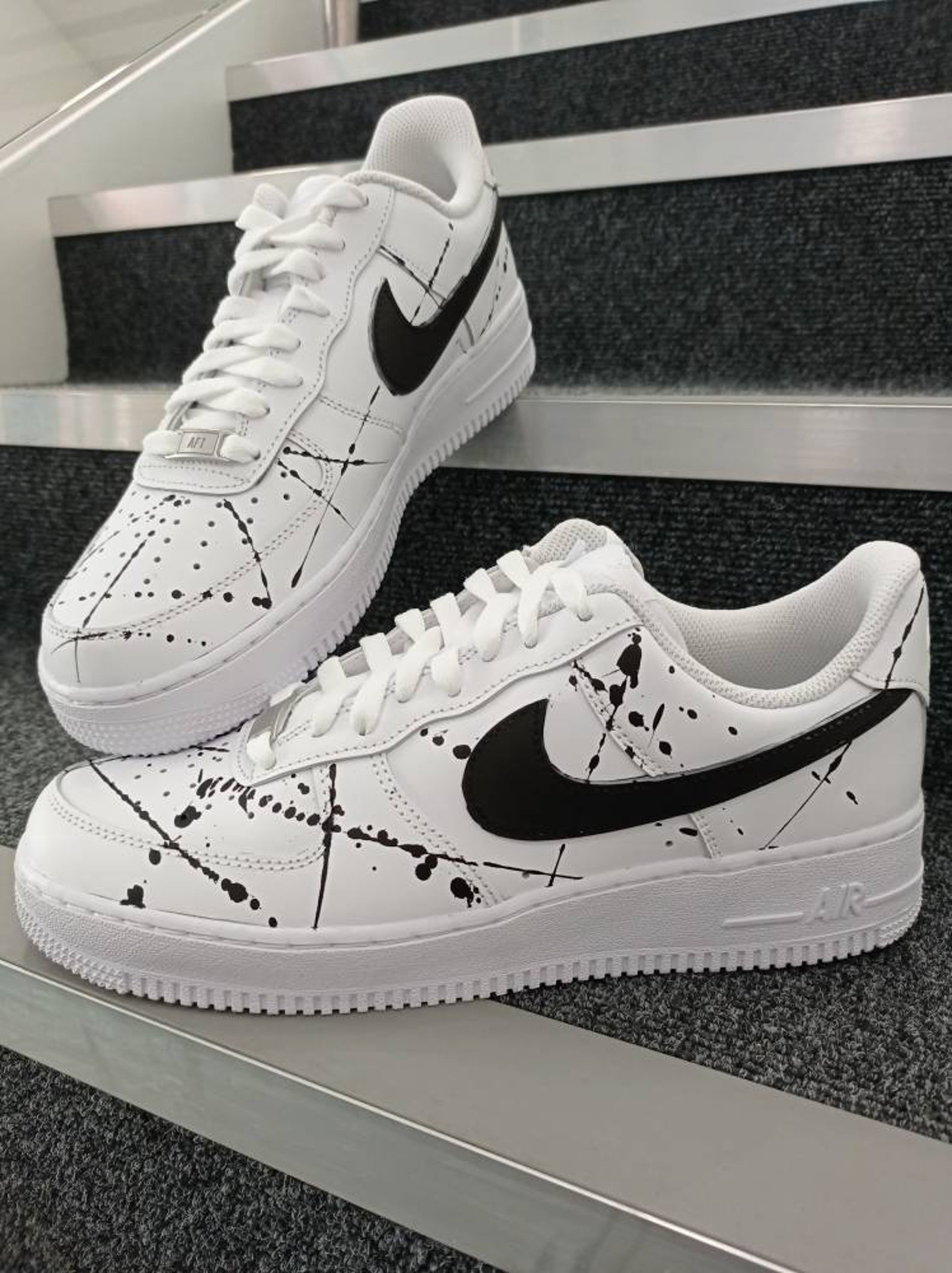 air force 1 with creases
