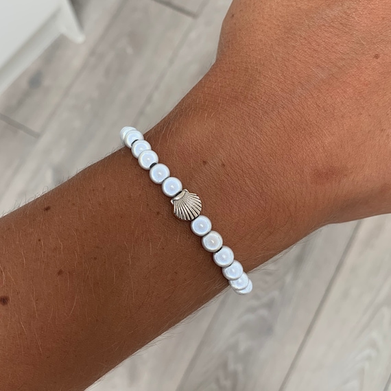 Shell bead best sale bracelet
