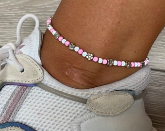 Baby pink and white flower miracle bead anklet