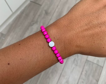 Wunderbares Perlenarmband in Pink und Weiß