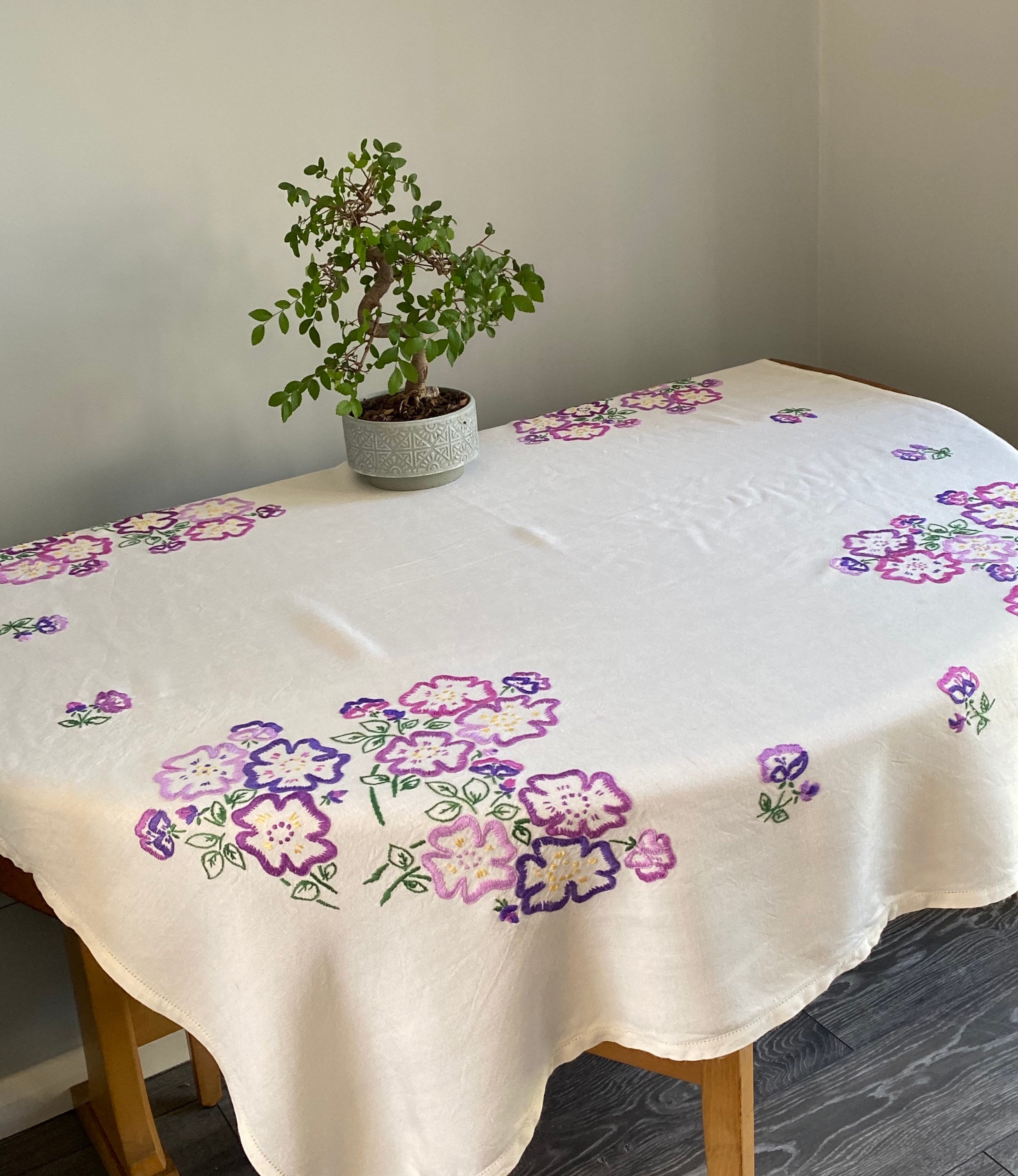 Vintage linen tablecloth Etsy