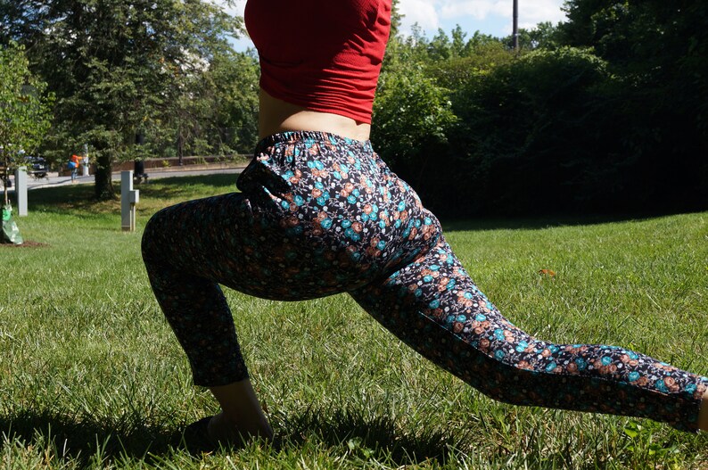 patterned yoga pants