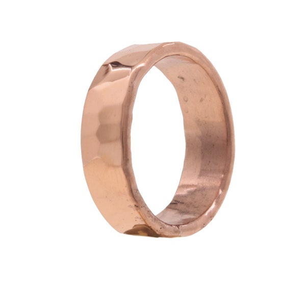 Ring BRIGHTON, solid copper, hand made by Munich artist. 6 mm wide. Free shipping, U51
