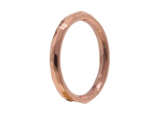 Ring LONDON, solid copper, hand forged by Munich artist. 2,5 mm wide. Free shipping, U50