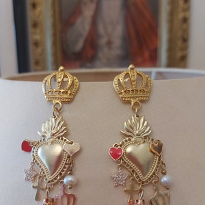 Sicilian pendant earrings with crown and sacred heart ex voto in zamak, steel, pearls, tassels