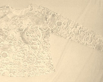 Camisa de manga larga para mujer Ameba, serigrafía, tinta gris lunar sobre tela de arpillera, tamaño pequeño