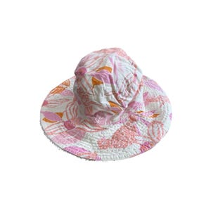 Vintage Lilly Pulitzer Bucket Hat Women's Pink Orange Cockatoo Print Terry Lined image 3