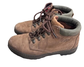 Vintage 90's Women's Timberland Ladies Hiking Leather Boots 69356 size 6