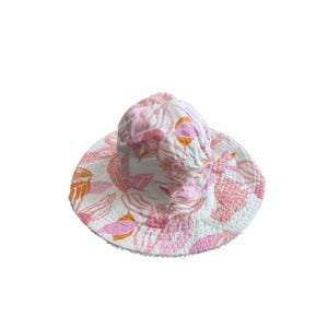 Vintage Lilly Pulitzer Bucket Hat Women's Pink Orange Cockatoo Print Terry Lined image 5