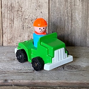Fisher Price People / Little People Truck / Vintage Fisher Price Toy