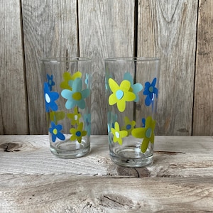Retro Juice Glass / Small Juice Glass / Retro Daisy Juice Glass