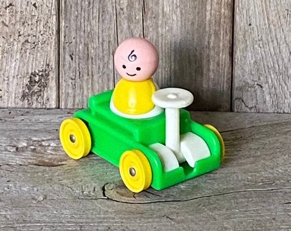 Fisher Price People / Little People Furniture / Vintage Fisher Price Toy