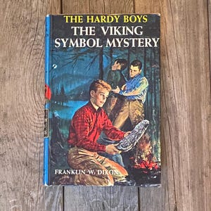 Hardy Boys Mystery Stories Book/ The Viking Symbol Mystery 1963 / Hardy Boys Collectible