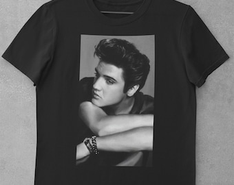 Elvis Presley King of Rock and Roll Vintage Retro Shirt for Elvis fans