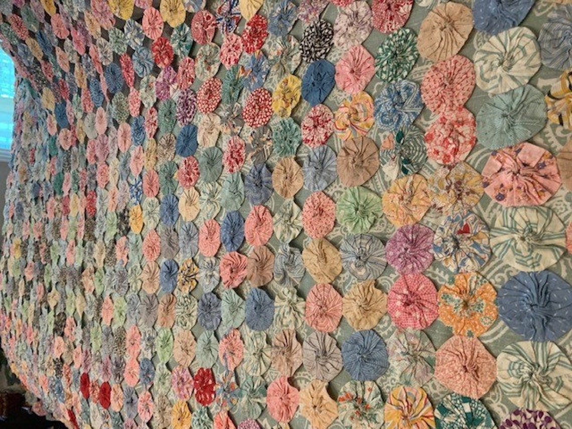Vintage Yoyo Quilt Etsy