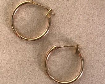 14K Solid Gold Hoop Earrings, Small Gold Hoops, 18mm Gold Hoops