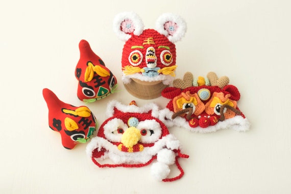 Hand-Knitted Newborn Auspicious Hat: Crochet Dragon, Lion, Tiger