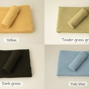 Textured Newborn Photography Backdrop: Stretch Wrap, Baby Posing Fabric bild 5