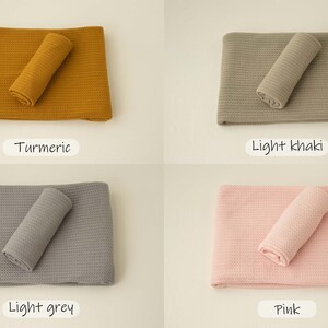 Textured Newborn Photography Backdrop: Stretch Wrap, Baby Posing Fabric bild 3