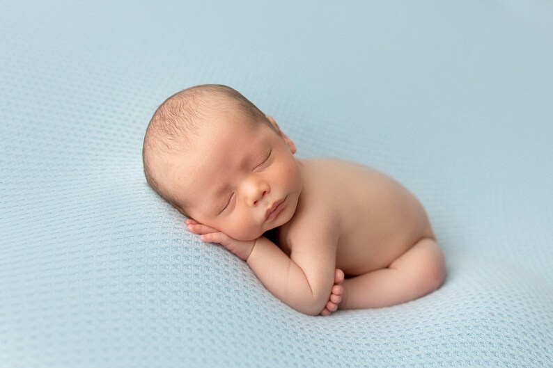 Textured Newborn Photography Backdrop: Stretch Wrap, Baby Posing Fabric bild 8