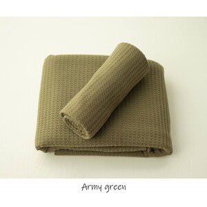 Textured Newborn Photography Backdrop: Stretch Wrap, Baby Posing Fabric bild 7