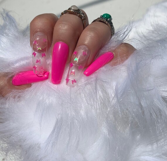 Clear Pink Nails With Butterflies I Forgot To Mention To Push Back And Remove All Dead Skin And Cuticle Before Starting The Prep Steps Gurias Glitteri