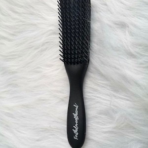 For the Love of The Curl Detangling Brush