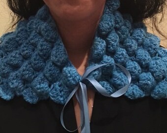 Hecho a mano, fibras naturales, pieza única, tejido a crochet, accesorio.