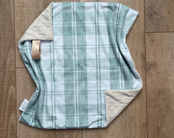 Green and Beige Plaid Lovey; Green Lovey; Baby Lovey; Lovey for Baby; Minky Lovey; Faux Fur Lovey; Lovie; Newborn Baby Gift; Lovey for Boys